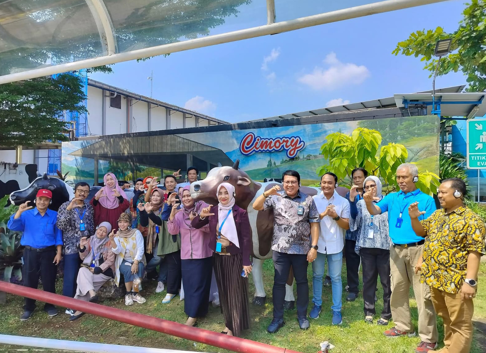 Kunjungan Kerja Tim UMKM Binaan DPK APINDO Kabupaten Bogor ke PT. Cisarua Mountain Dairy, Tbk. (Cimory)
